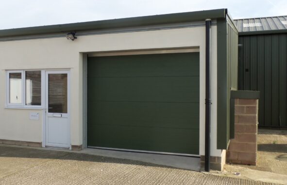 Foxley C Workshop to Let External 1