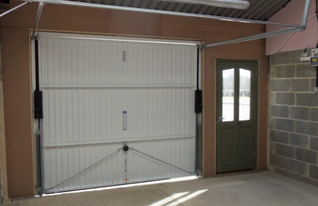 Grittleton A1 Workshop to Rent Internal 2
