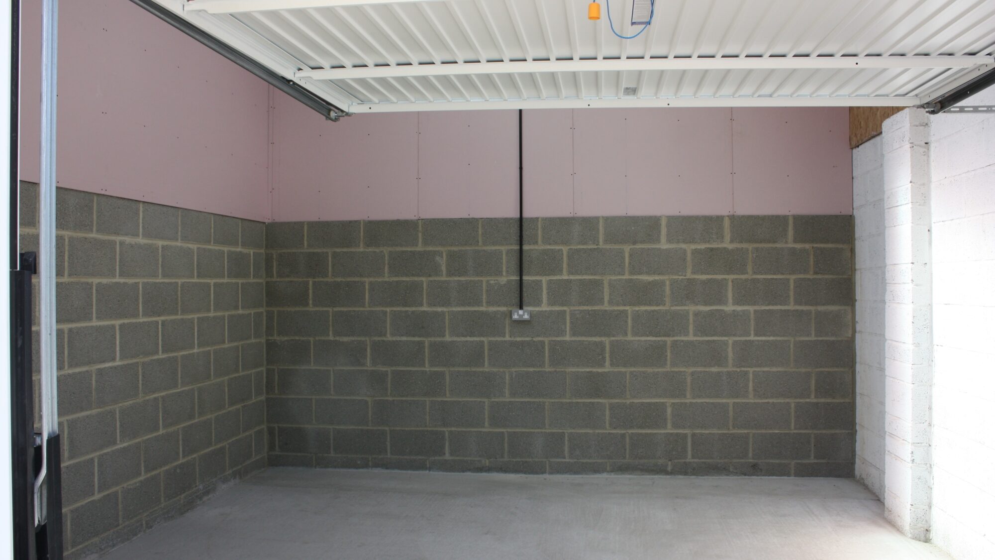 Grittleton A2 Storage to Let Internal 1