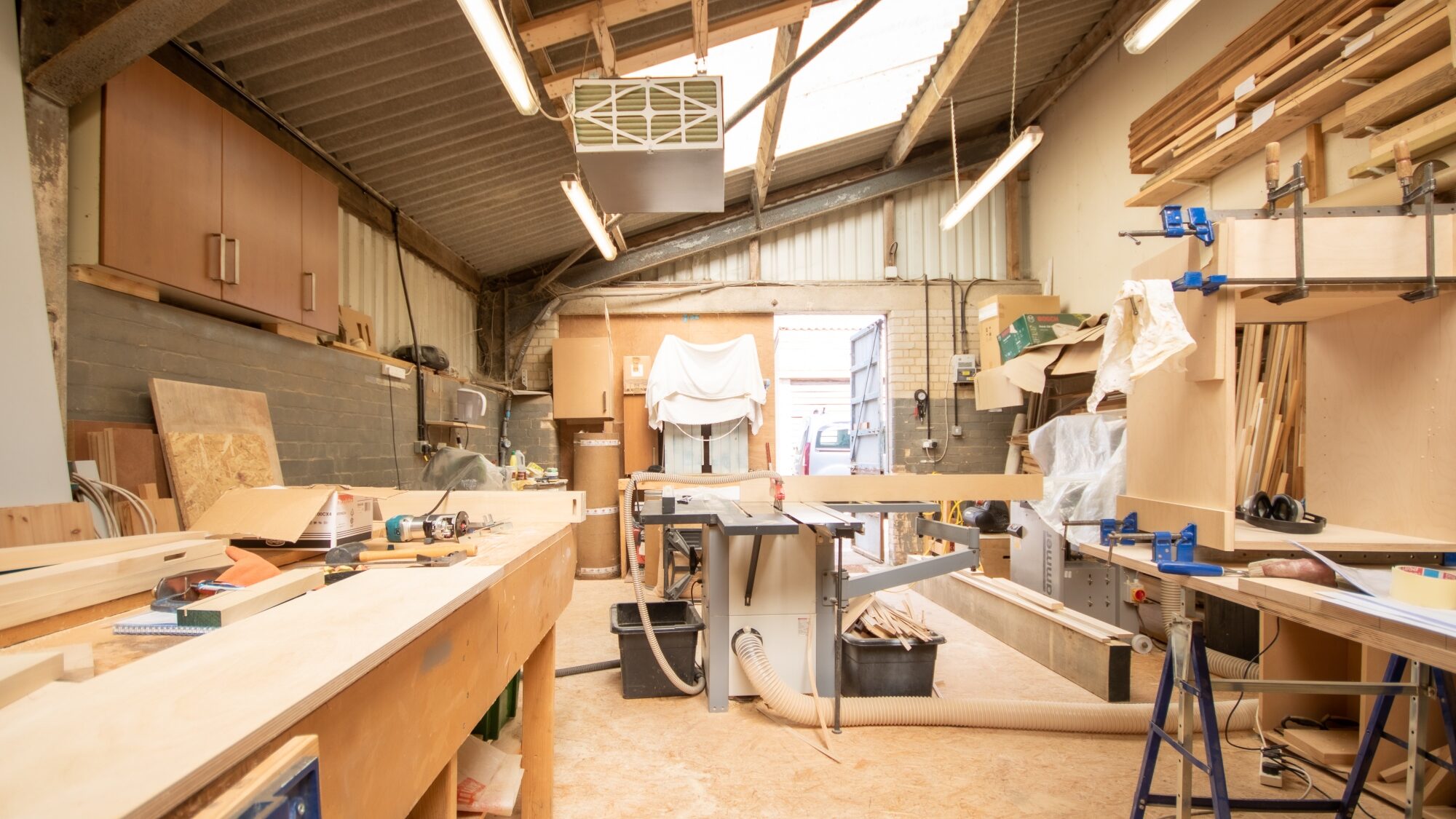 Grittleton A4 Workshop to Let Internal 3