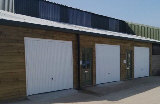 Grittleton B1 Workshop to Let External 1