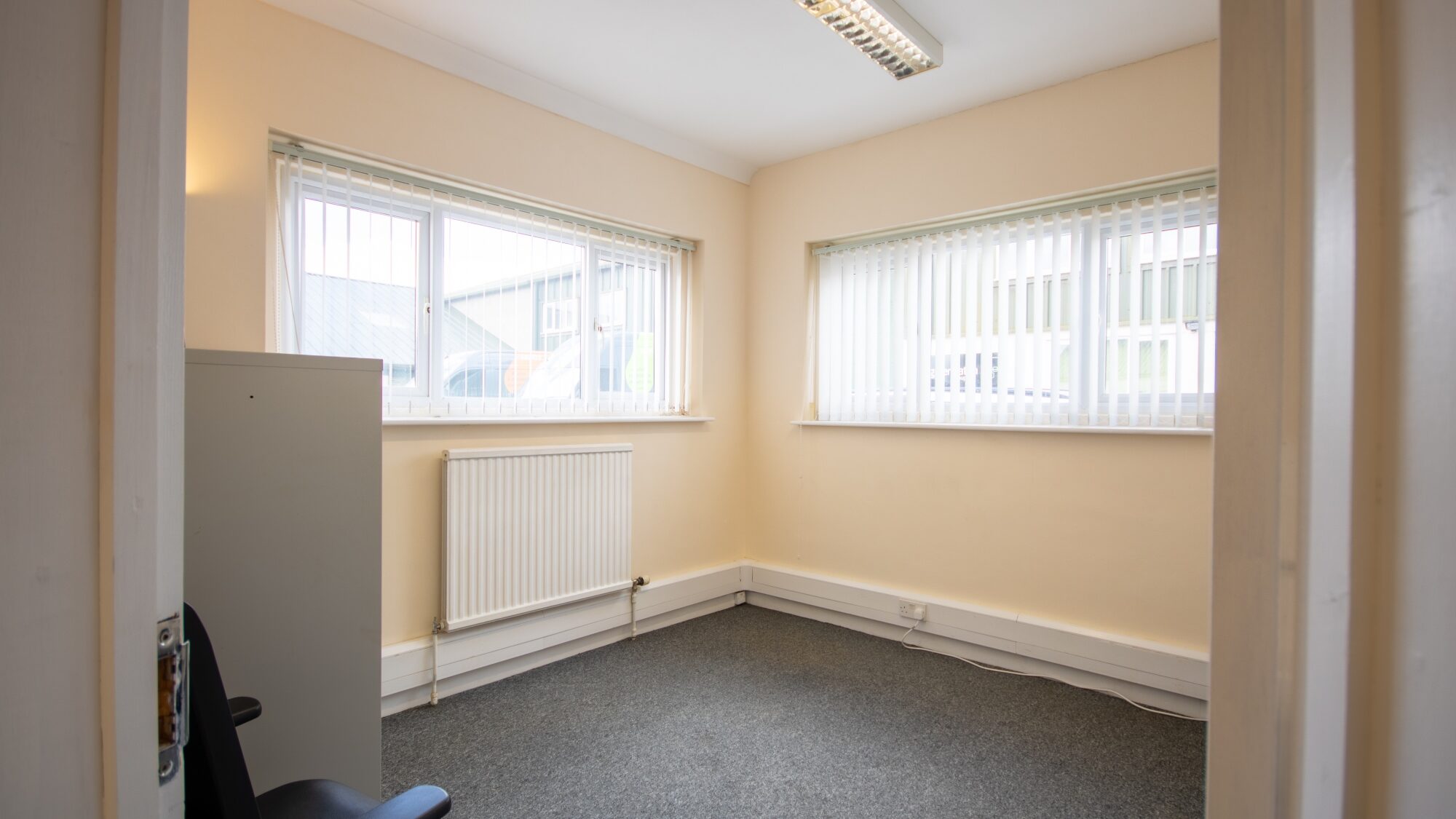 Langley 4 Office to Let Internal 1