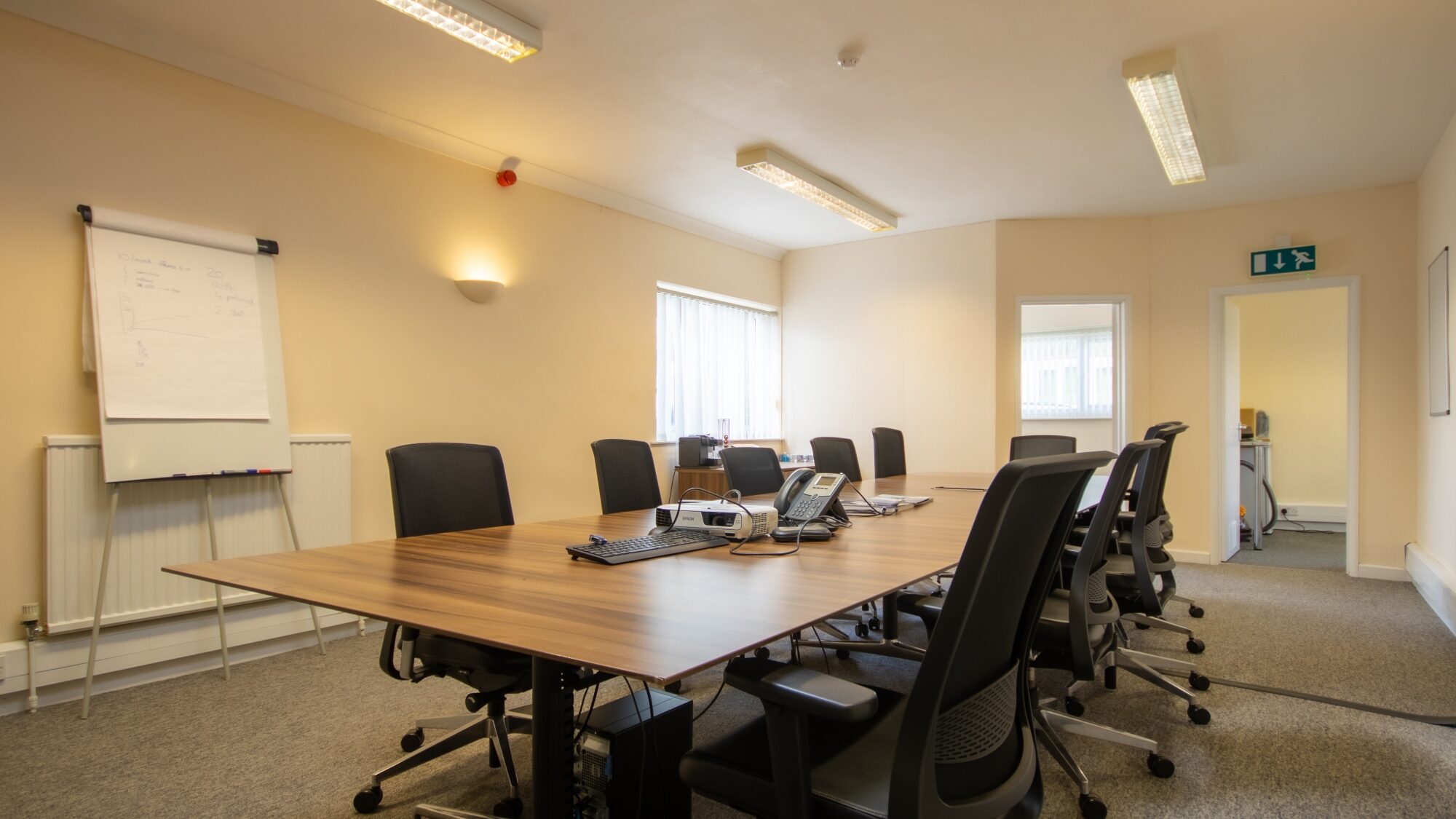 Langley 5 Office to Let Internal 2