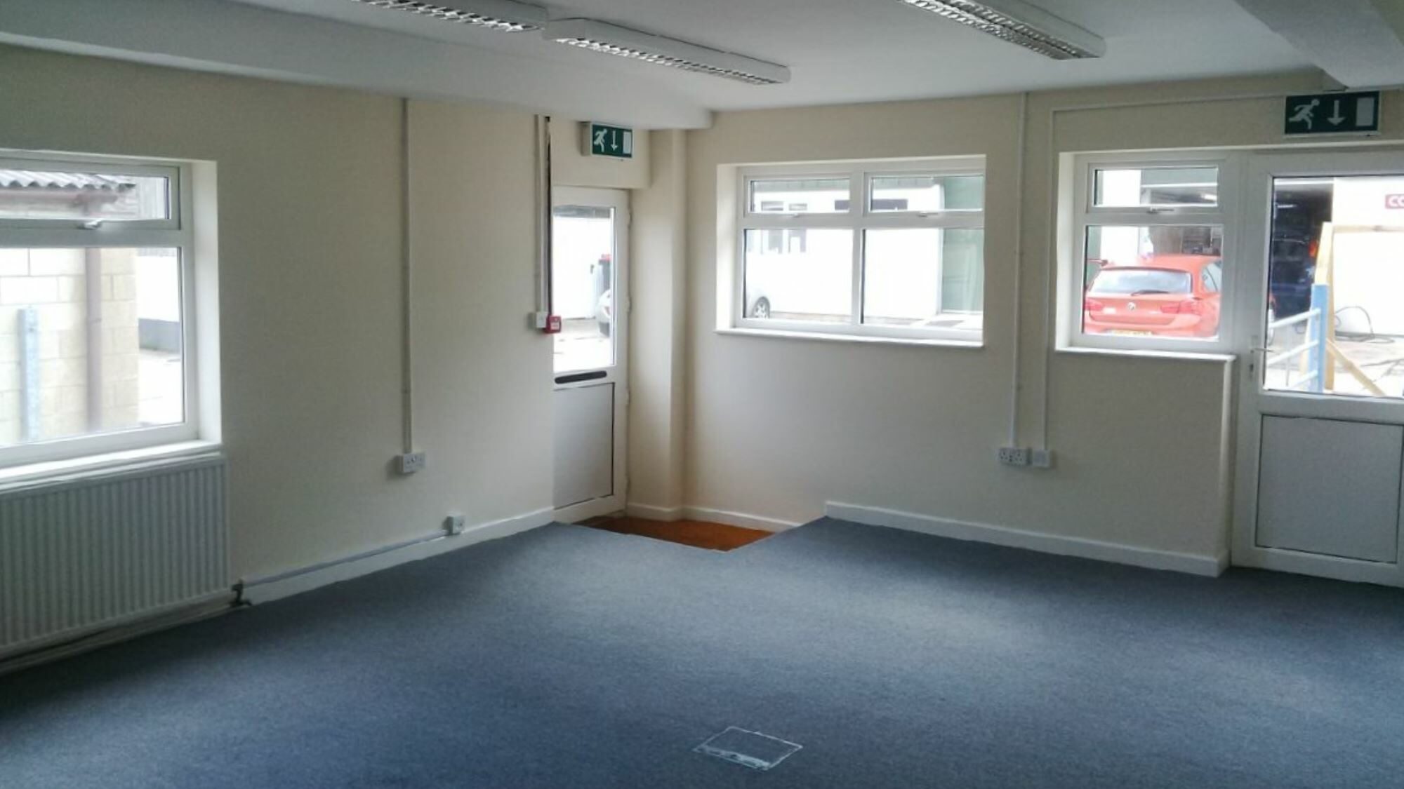 Langley 6 Office to Let Internal 2