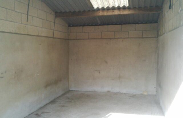 Sherston Garage Storage to Rent Internal 1