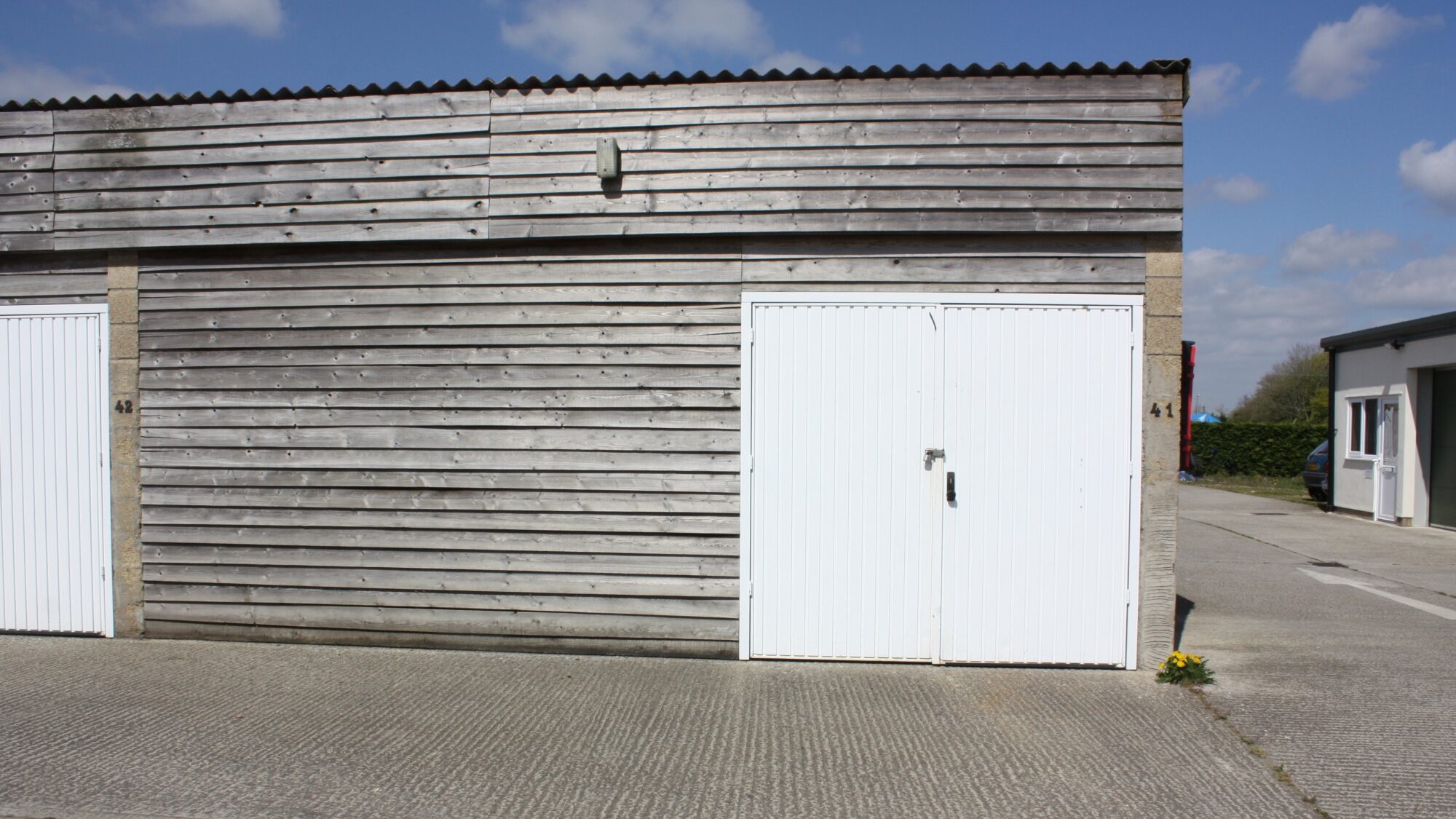 Startley Garage Storage to Rent External 6