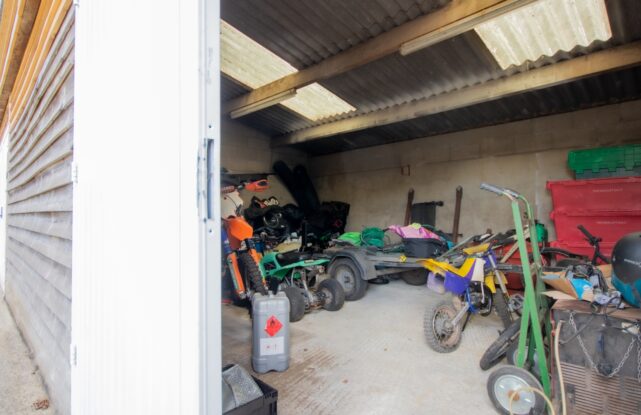 Startley Garage Storage to Rent Internal 1