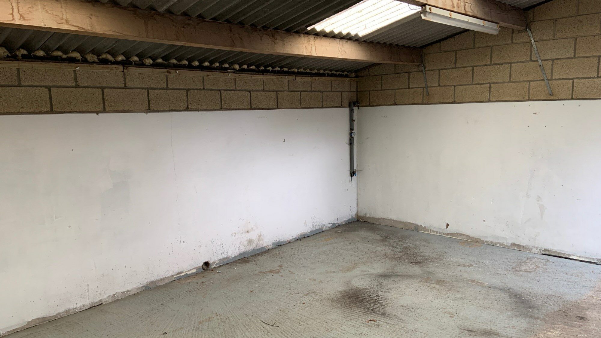 Startley Garage Storage to Rent Internal 2