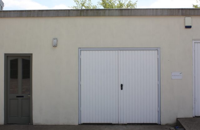 Studley Workshop to Let External 1