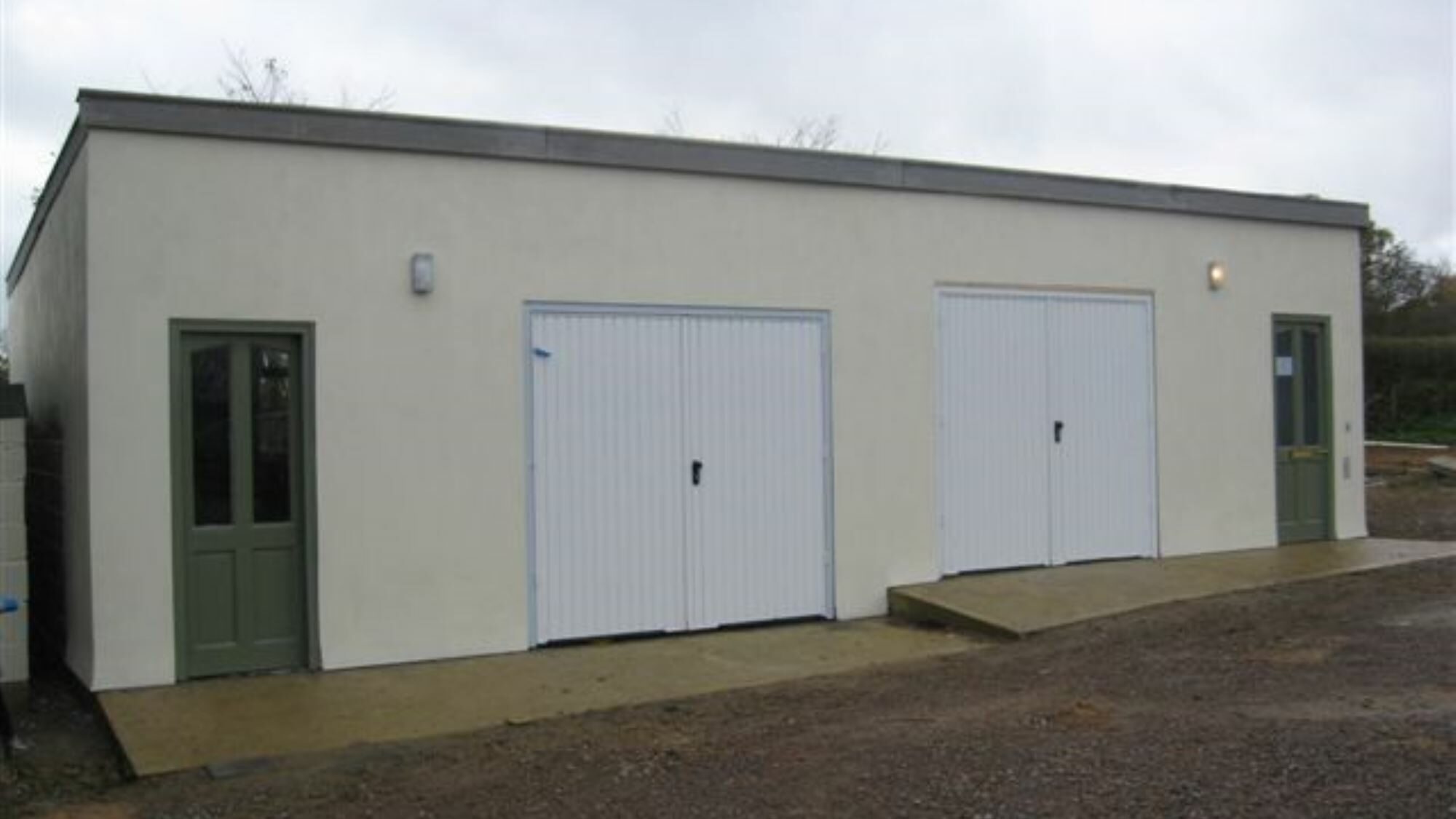 Studley Workshop to Let External 4