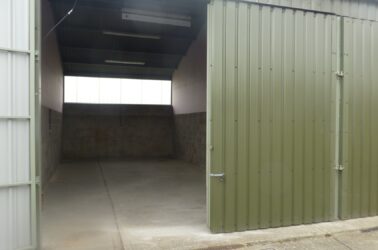 Yatton 2 Workshop to Let External 1