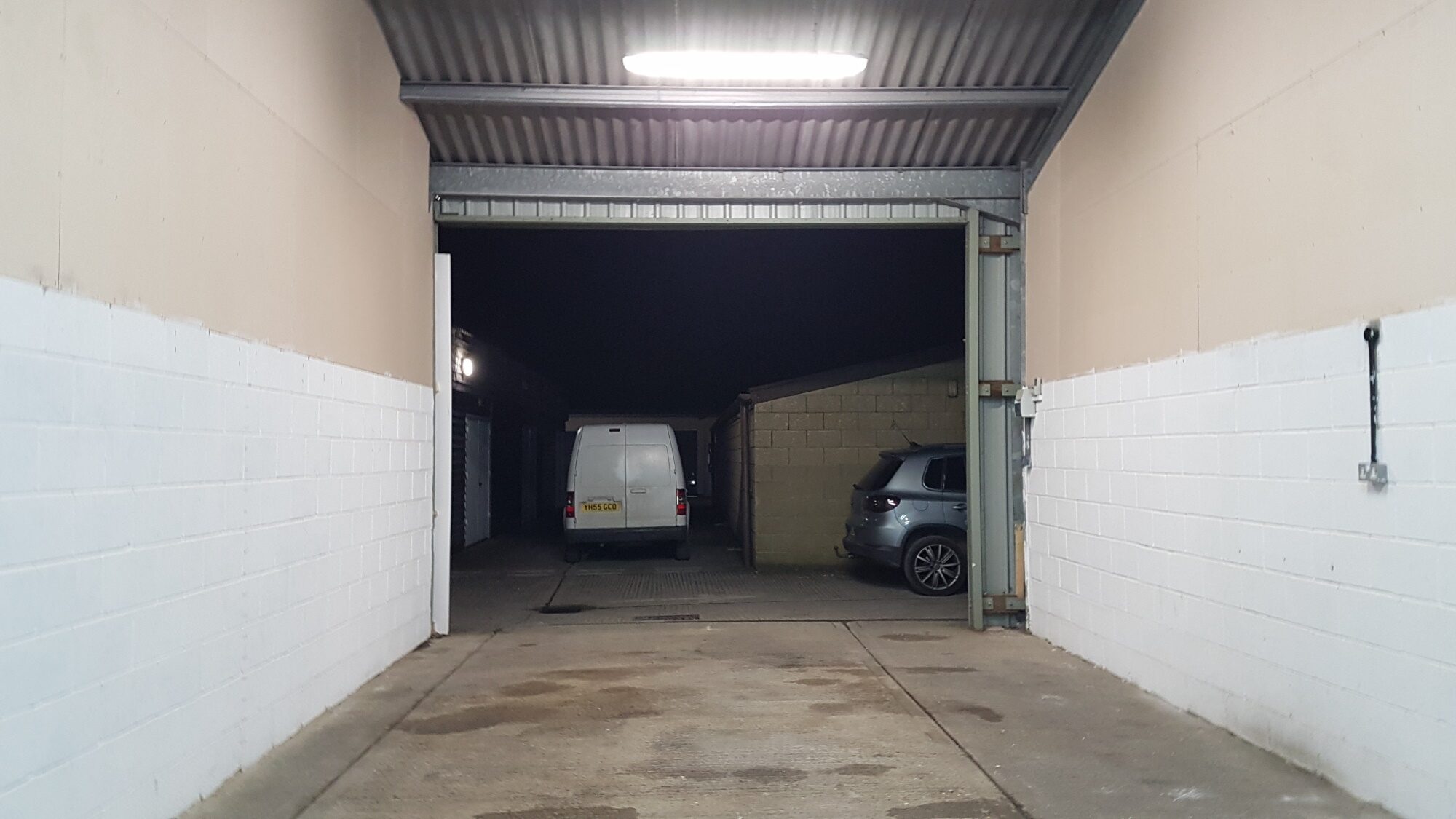 Yatton 2 Workshop to Let External 2